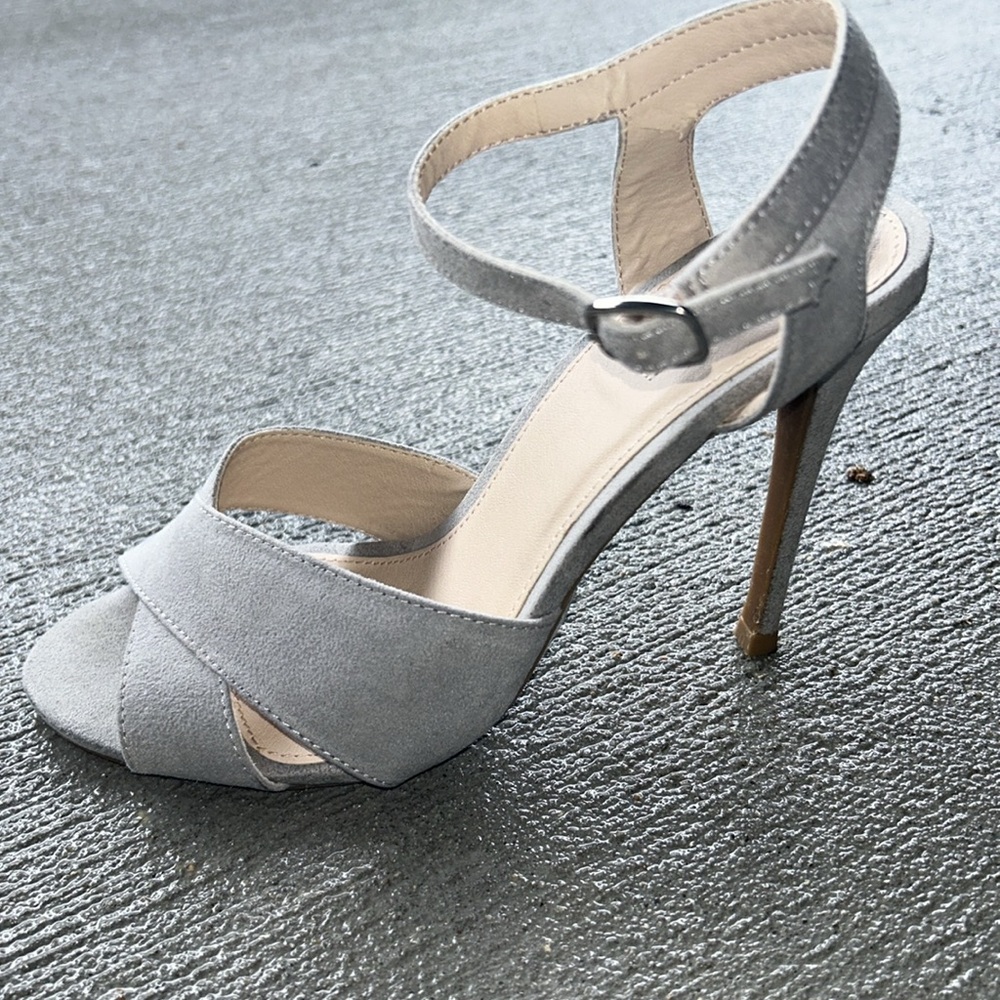 Forever 21 Stiletto Grey Faux Suede Heels - 4.5” heel - Picture 5 of 12
